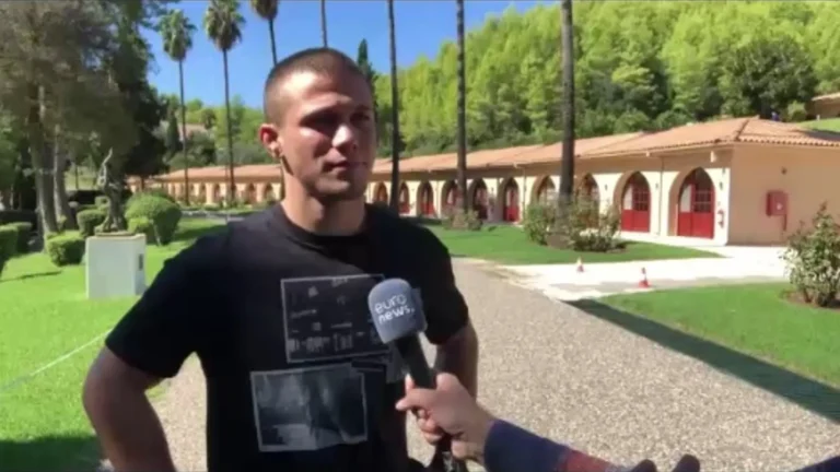 Il primo campione mondiale greco di lotta libera si racconta: “Ero psicologicamente a terra”