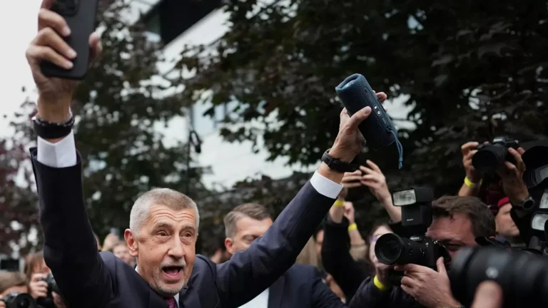 Repubblica Ceca: il movimento Ano di Andrej Babiš vince le elezioni, ma senza maggioranza