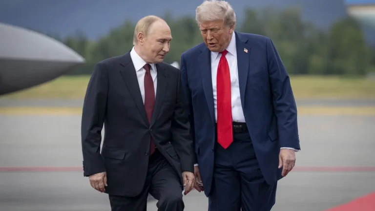 Trump: con Putin colloquio produttivo, ci incontreremo a Budapest