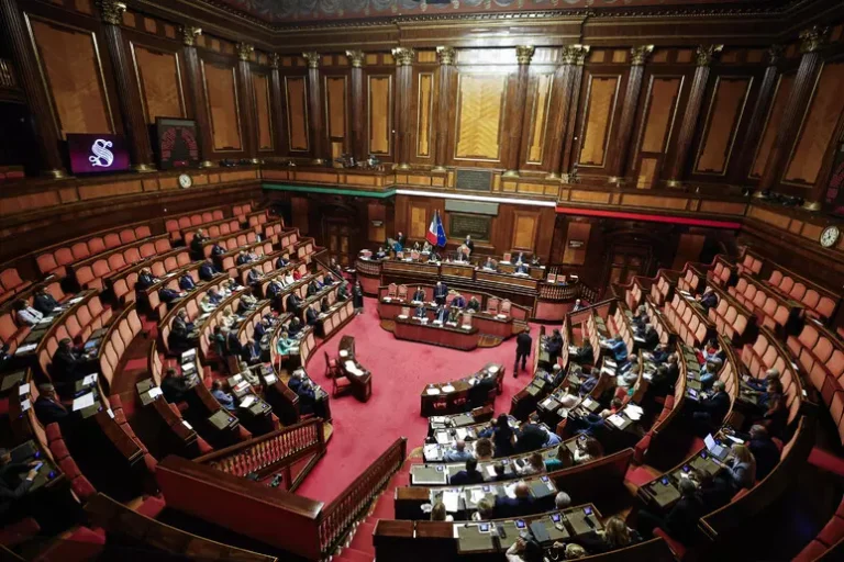 Via libera del Senato al decreto giustizia, è legge