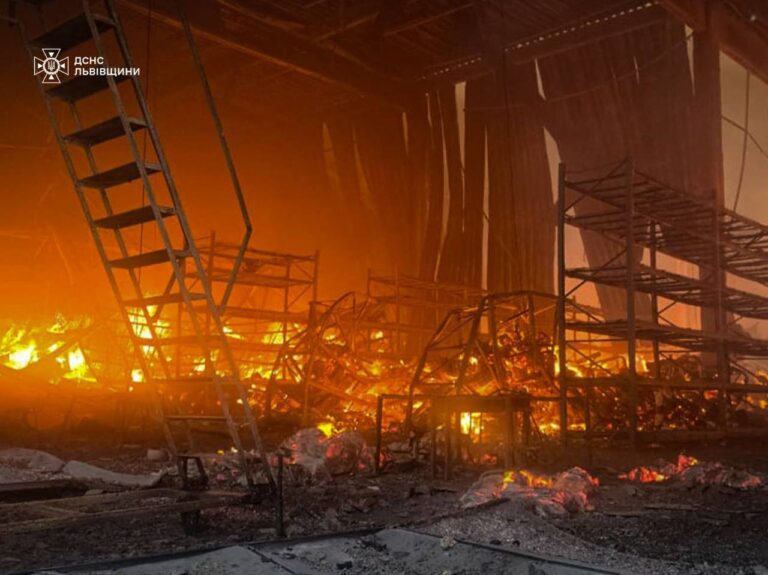 Leopoli sotto attacco: la Russia mostra il suo vero volto