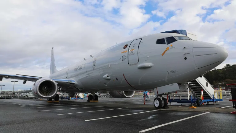 Poseidon P-8A: il nuovo aereo da combattimento dà la caccia ai sottomarini di Putin