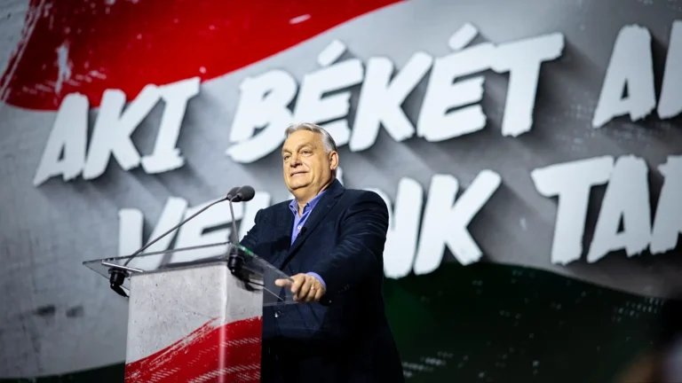 Orbán: “Il crollo dell’Ucraina sarebbe un disastro per l’Ungheria”