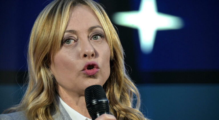 Meloni: “Blocco navale, promessa mantenuta”