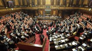 Via libera della Commissione Senato alla Manovra, relatore in Aula lunedì. Martedì il voto finale
