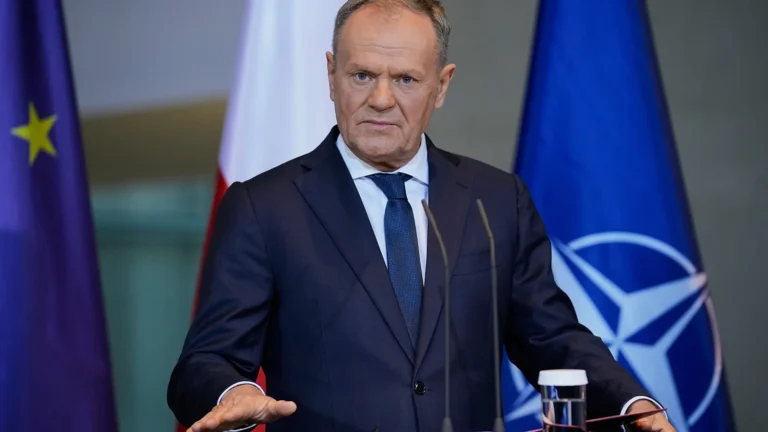 Cyberattacchi al sistema energetico, Tusk: la Polonia ha respinto la minaccia