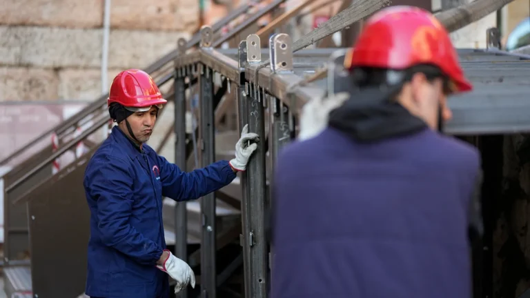 Lavoro in Italia: a novembre calano gli occupati e volano gli inattivi