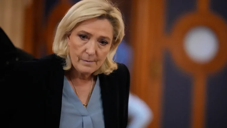 Processo d’appello, Marine Le Pen nega l’esistenza di un “sistema fraudolento”