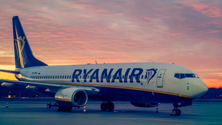 Ryanair nel 2026: tutte le destinazioni che non servirà più, da Berlino a Tenerife