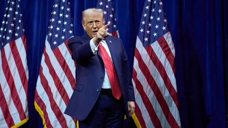 Trump ritira gli Stati Uniti dal trattato Onu sul clima e da altri 65 organismi globali