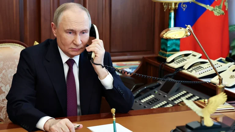 Bruxelles apre a colloqui diretti con Putin: “La pace in Ucraina dipende da una sola persona”