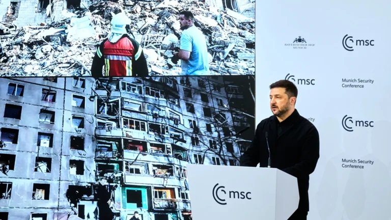 Ucraina: 2 morti negli attacchi russi, Kiev colpisce il terminale petrolifero vicino alla Crimea