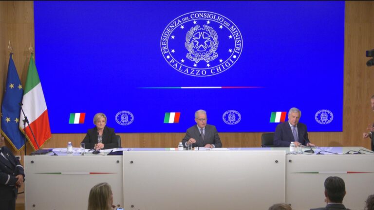 Il Cdm approva il decreto bollette, Meloni: “Famiglie vulnerabili, sconto ulteriore di 115mila euro”