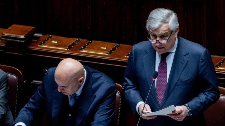 Tajani e Crosetto alla Camera: “L’Italia non è in guerra e non lo sarà, ma può succedere di tutto”
