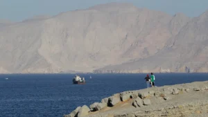 Lo Stretto di Hormuz: ieri come oggi, il crocevia strategico che muove il mondo