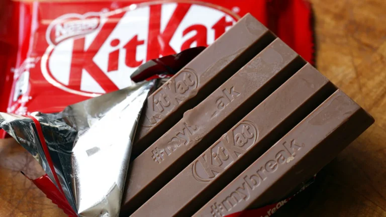 Rubate tonnellate di cioccolatini KitKat in Europa: a rischio il rifornimento