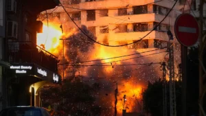 Petrolio Brent supera 114 dollari dopo attacco iraniano al principale sito energetico del Qatar