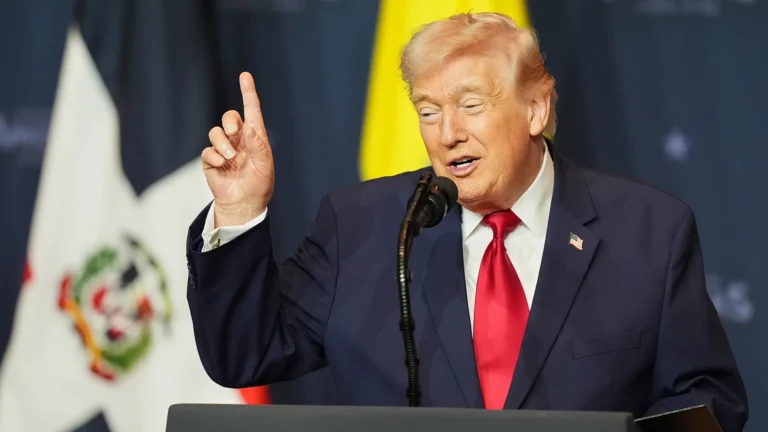 Trump lo dice senza mezzi termini: “Cuba cadrà molto presto”