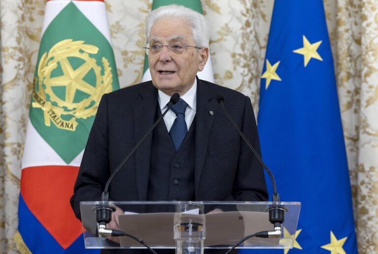 Mattarella: “Libertà, giustizia e pace guidino le Istituzioni e la società”