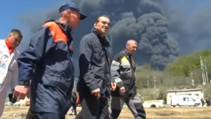 A Tuapse è ormai disastro ambientale: gli attacchi ucraini all’energia mettono in crisi la Russia