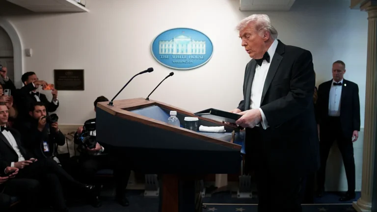 Le reazioni dei leader mondiali alla sparatoria a Washington, dura condanna di von der Leyen e Meloniv