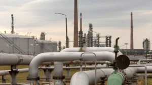 Oleodotto Druzhba, Zelensky: riparato, “può riprendere a funzionare”