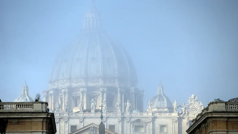 Tensione tra Vaticano e Stati Uniti, il Pentagono smentisce i ‘duri’ colloqui con cardinale Pierre