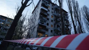 Ucraina, sparatoria a Kiev: almeno 6 morti e 10 feriti, ucciso l’aggressore