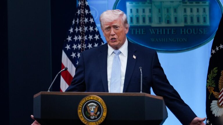 Guerra in Iran, Trump annuncia una tregua di due settimane, Teheran pronta a riaprire lo Stretto di Hormuz