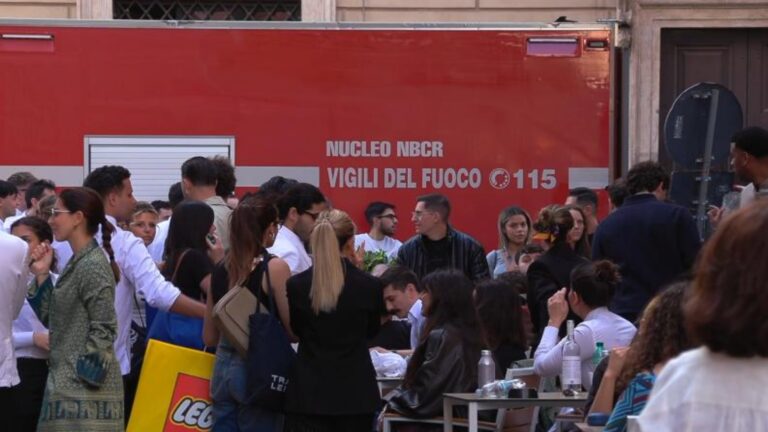 Malori per esalazioni in hotel al centro di Roma, due persone in ospedale