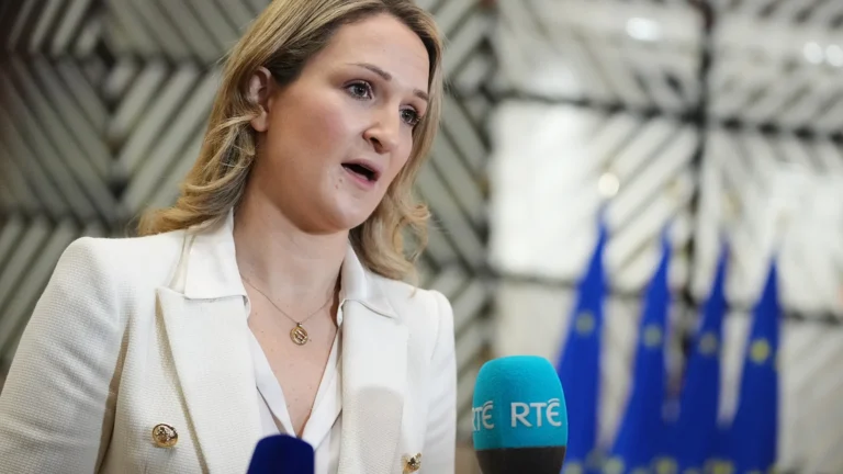 Ucraina, allarme dall’Irlanda: la proposta di “associazione” mette a rischio l’adesione all’UE
