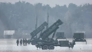 Zelensky chiede a Trump più missili Patriot per la difesa aerea contro gli attacchi russi