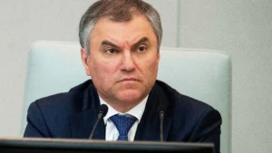 La Russia vuole aumentare le tasse per le persone straniere, compresi i migranti