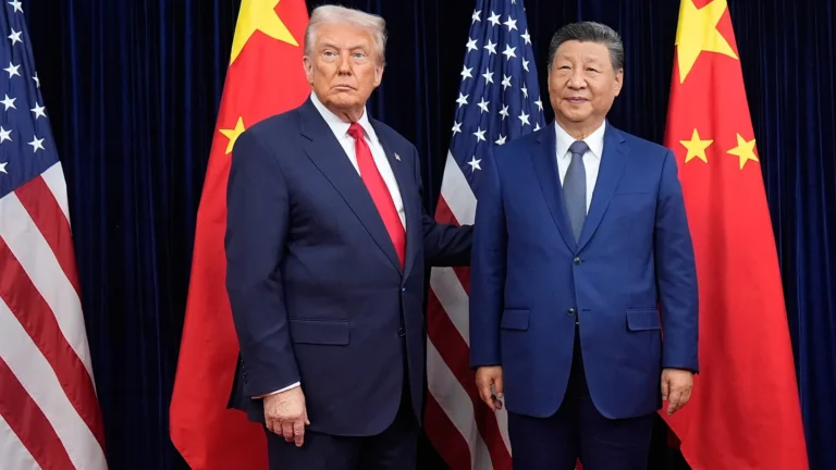 Trump vola a Pechino tra crisi e pressioni interne: Xi non ha fretta di concedere nulla
