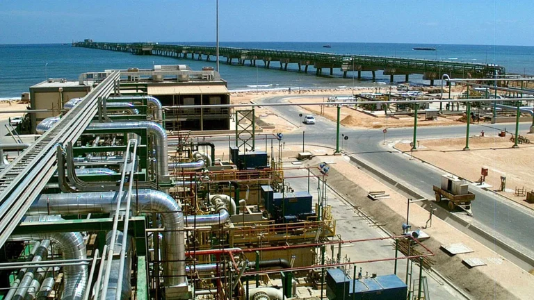 Gas, il maxi impianto italiano che cambia gli equilibri in Libia