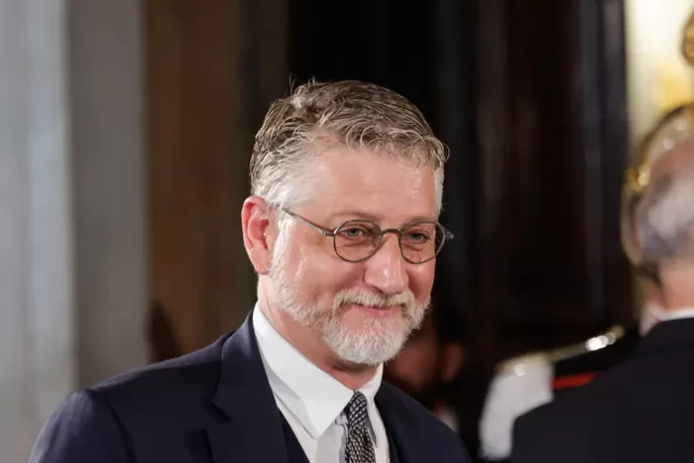 Caso Biennale, Giuli punge Buttafuoco: ‘Inopportuno citare Mattarella’