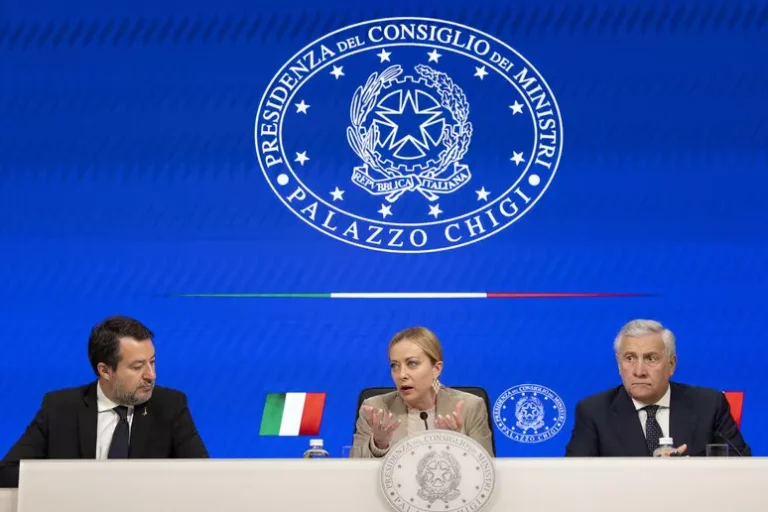 Il centrodestra pronto a nuovo vertice sulla legge elettorale, muro del Pd