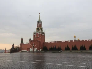 Il Cremlino ha costruito un’infrastruttura permanente di terrore GPS. L’Europa nel mirino della guerra elettronica russa