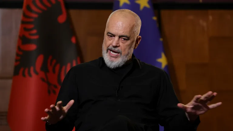 Edi Rama a Berlino: “L’Europa oggi ha bisogno di coraggio e leadership per l’allargamento”