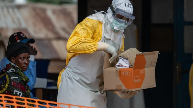 Ebola, oltre 400 casi: cresce l’allarme per il focolaio in Africa centrale