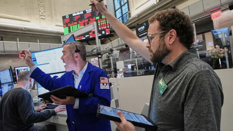 Borse in rialzo e petrolio in calo: i segnali di pace di Trump rassicurano gli investitori