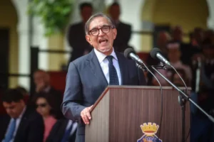 La Russa scuote il centrodestra, Milano accelera sul candidato