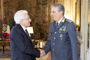 Mattarella celebra la Guardia di Finanza: “Presidio contro l’evasione fiscale”