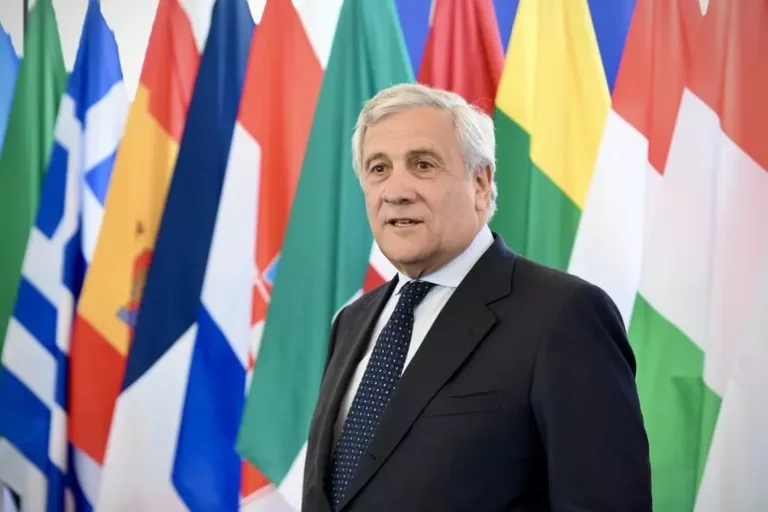 Ipotesi taglio delle accise per giugno, Salvini chiede contributi alle banche