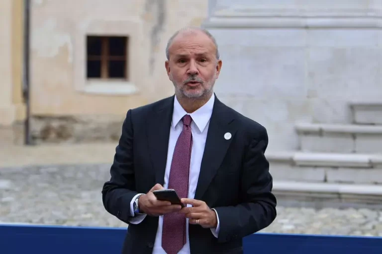 Bufera sulle case di comunità. Gemmato: ‘Avanti come previsto’