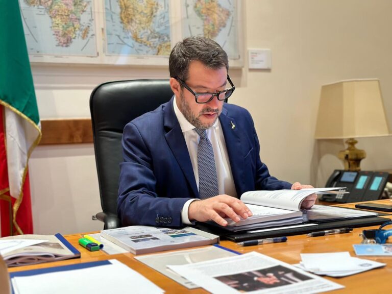 Ferrovie, l’addio anticipato dell’ad Donnarumma: interrogativi e polemiche