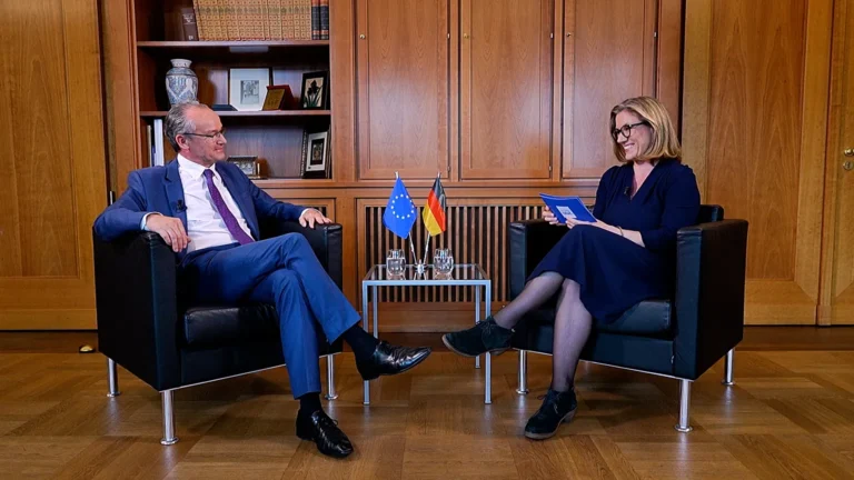 Il ministro tedesco per l’UE sul bilancio europeo: «I margini sono limitati»