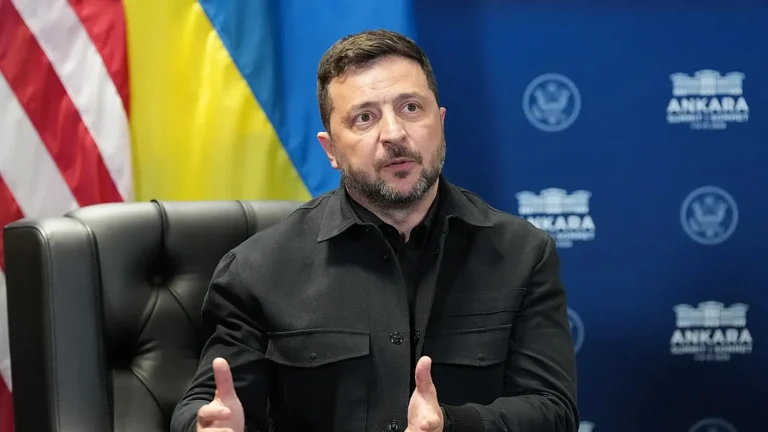 Zelensky annuncia rimpasto di governo: in arrivo nuovo premier ucraino