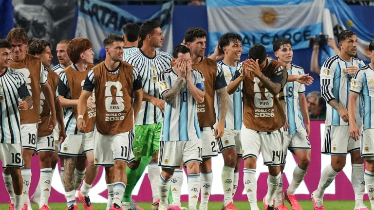 Argentina avanti per un soffio ai Mondiali, l’Egitto elimina l’Australia
