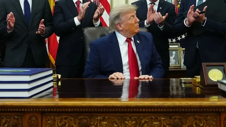 Trump: gli Stati Uniti indagano sulla presenza di droni iraniani a Cuba